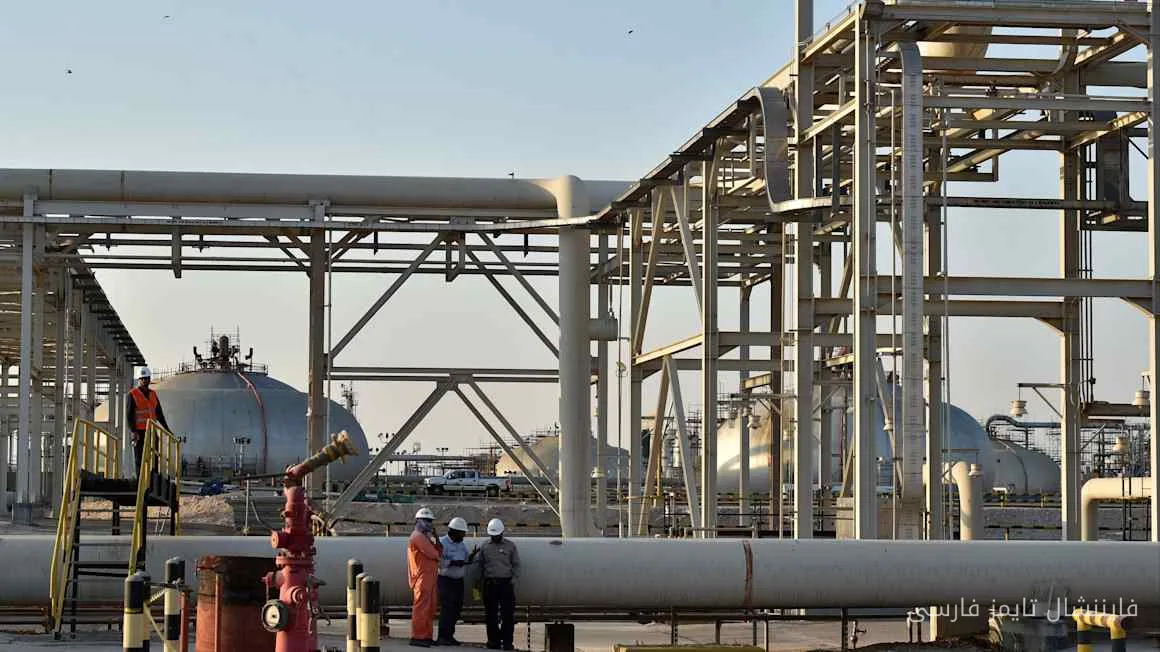 Oil Reaches $100; Global Shortage Fears Resurface